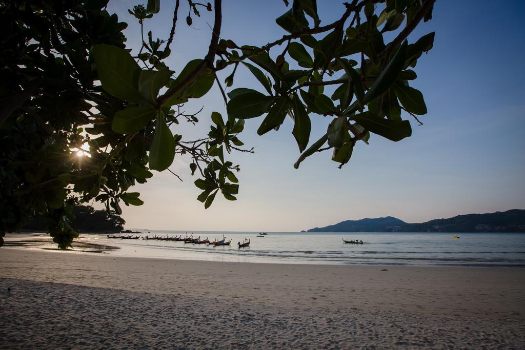 Patong Swiss Hotel Beach Front Phuket Exterior foto